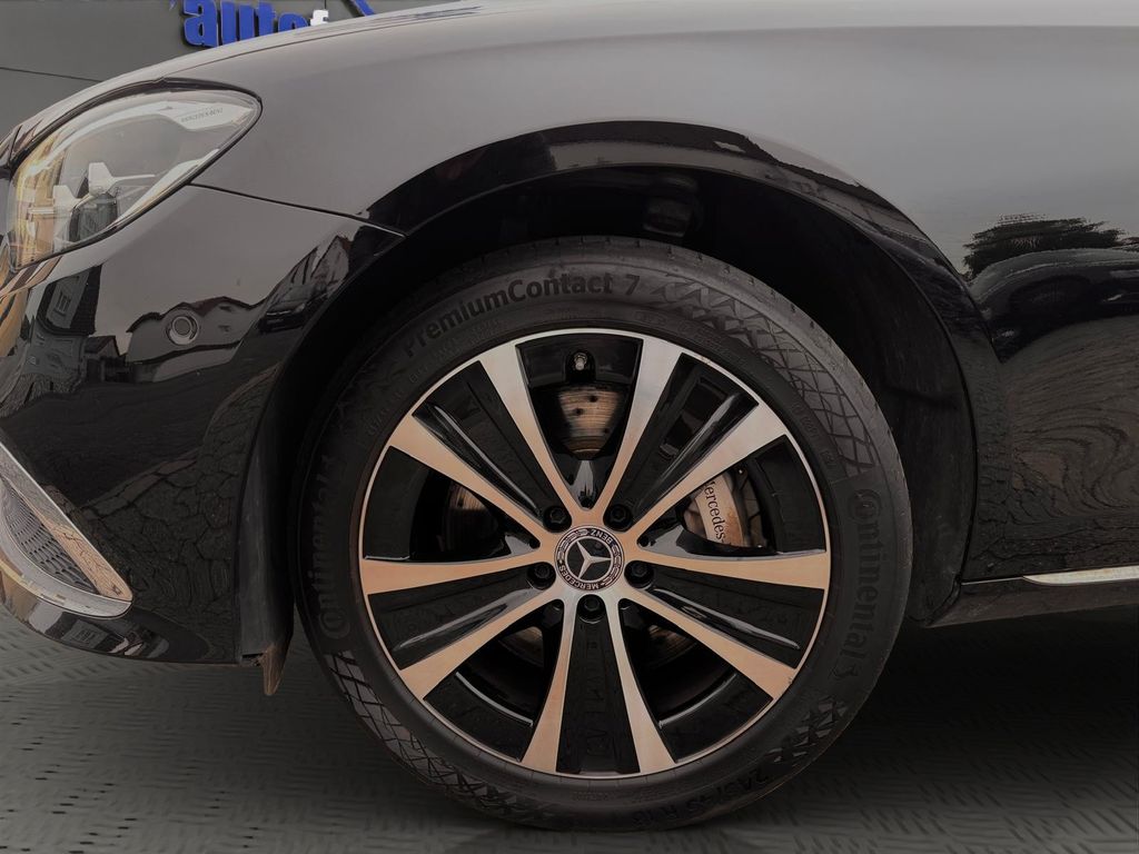 Mercedes-Benz E 300 2022