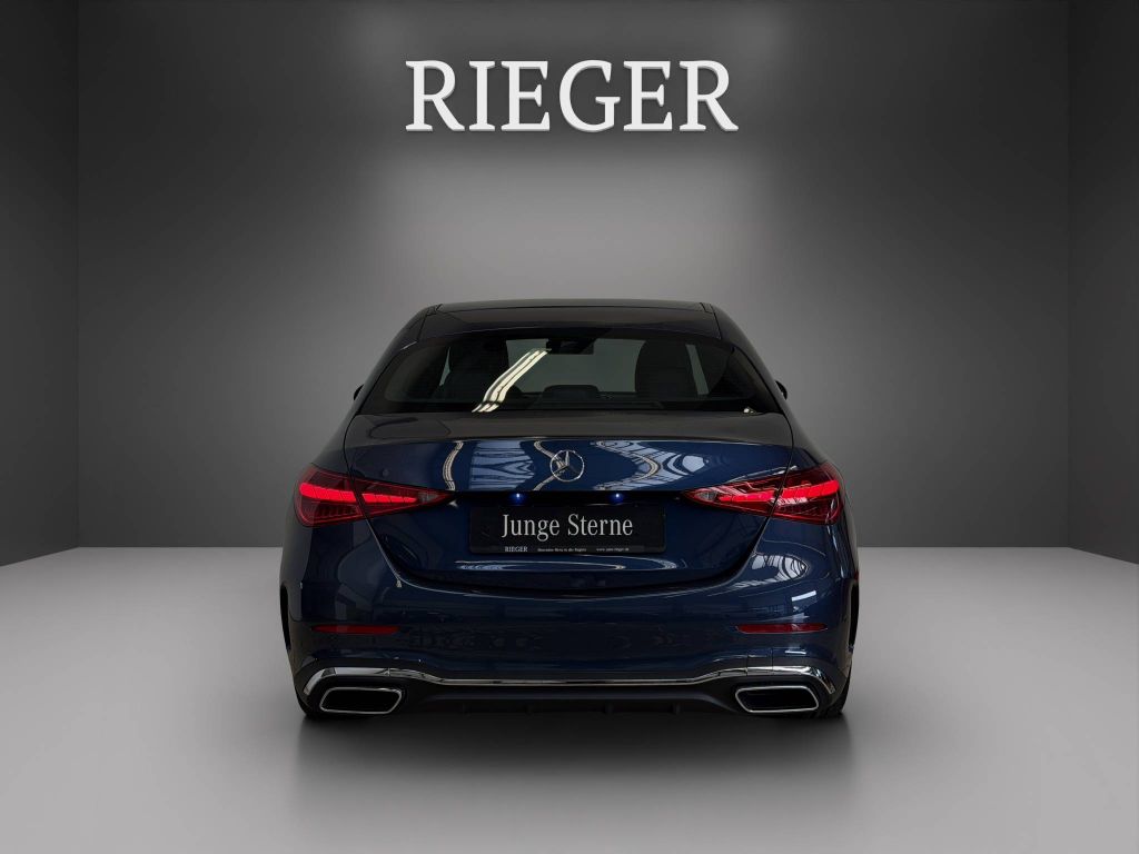 Mercedes-Benz C 200 2024