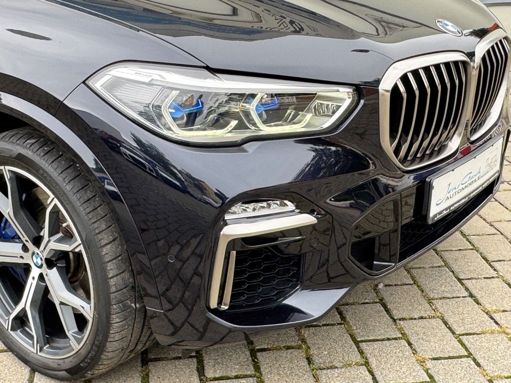 BMW X5 M50 2019