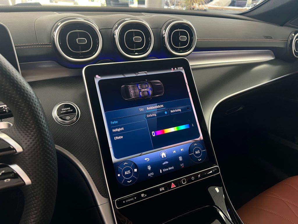 Mercedes-Benz C 220 2025