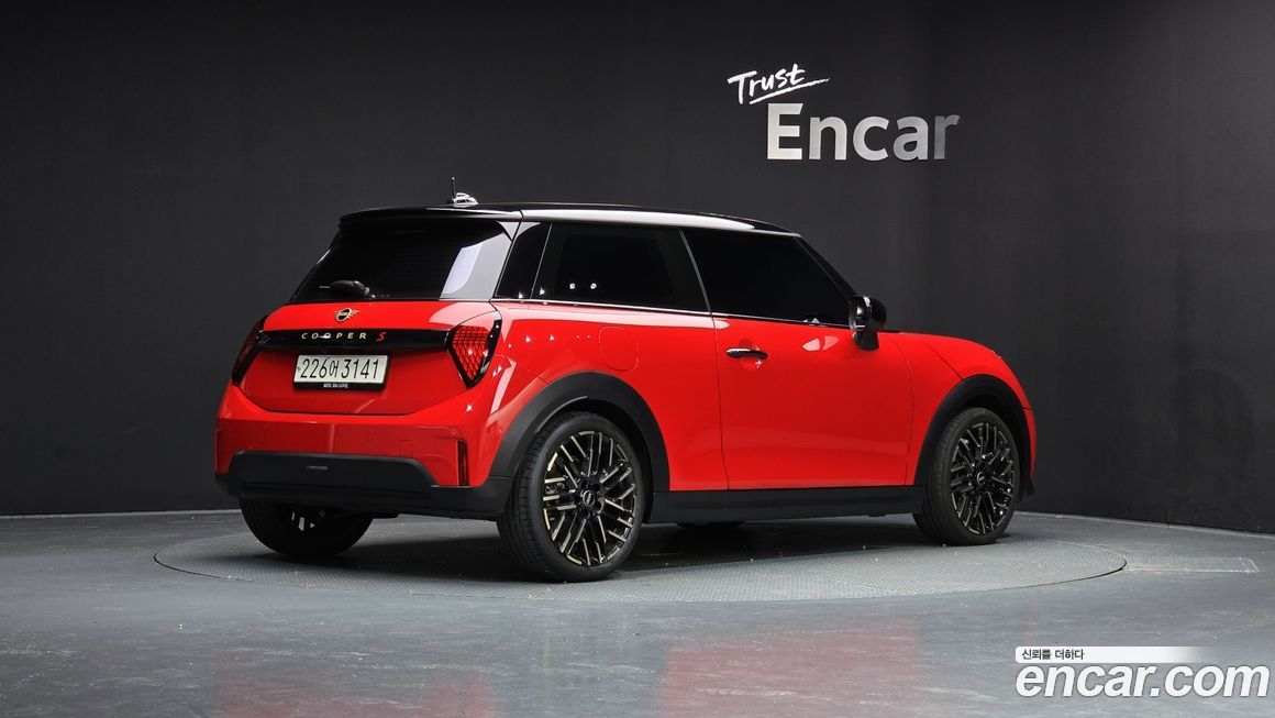 Mini Cooper 2025