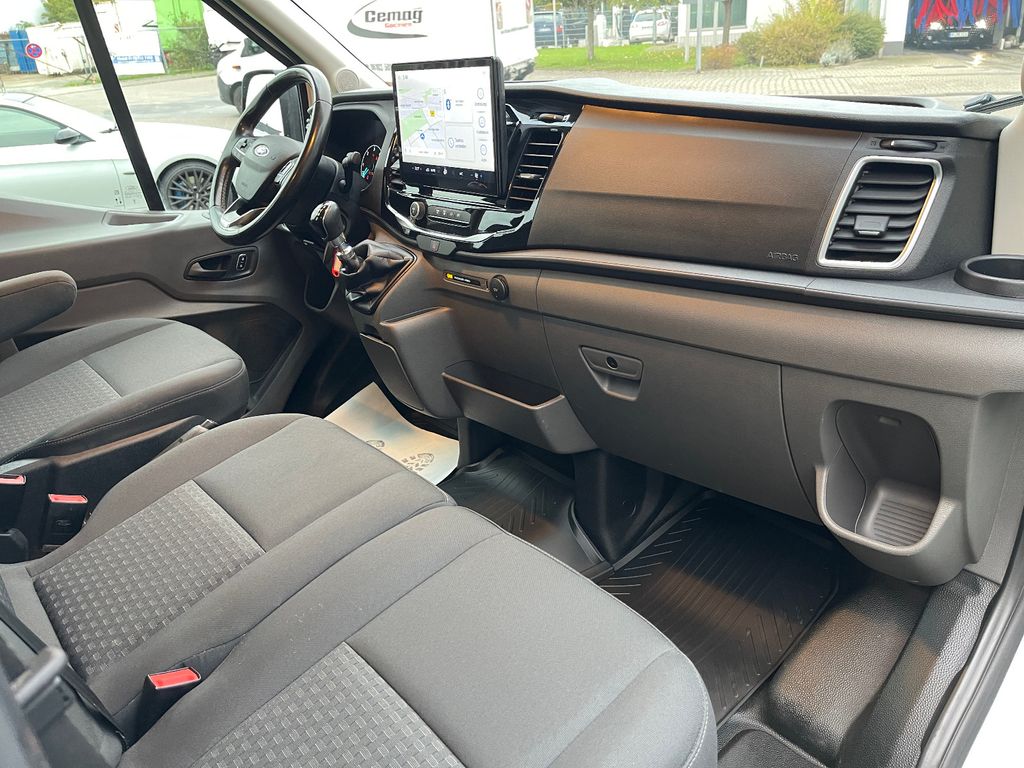 Ford Transit 2023