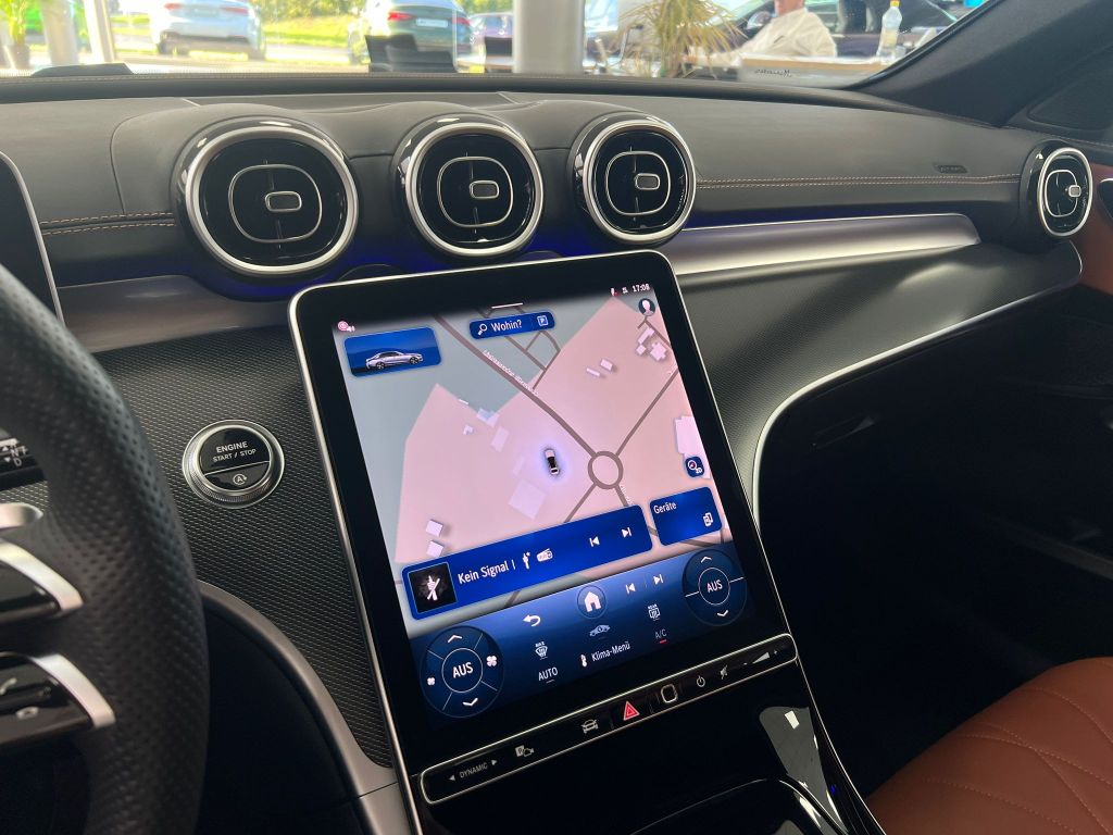 Mercedes-Benz C 220 2025