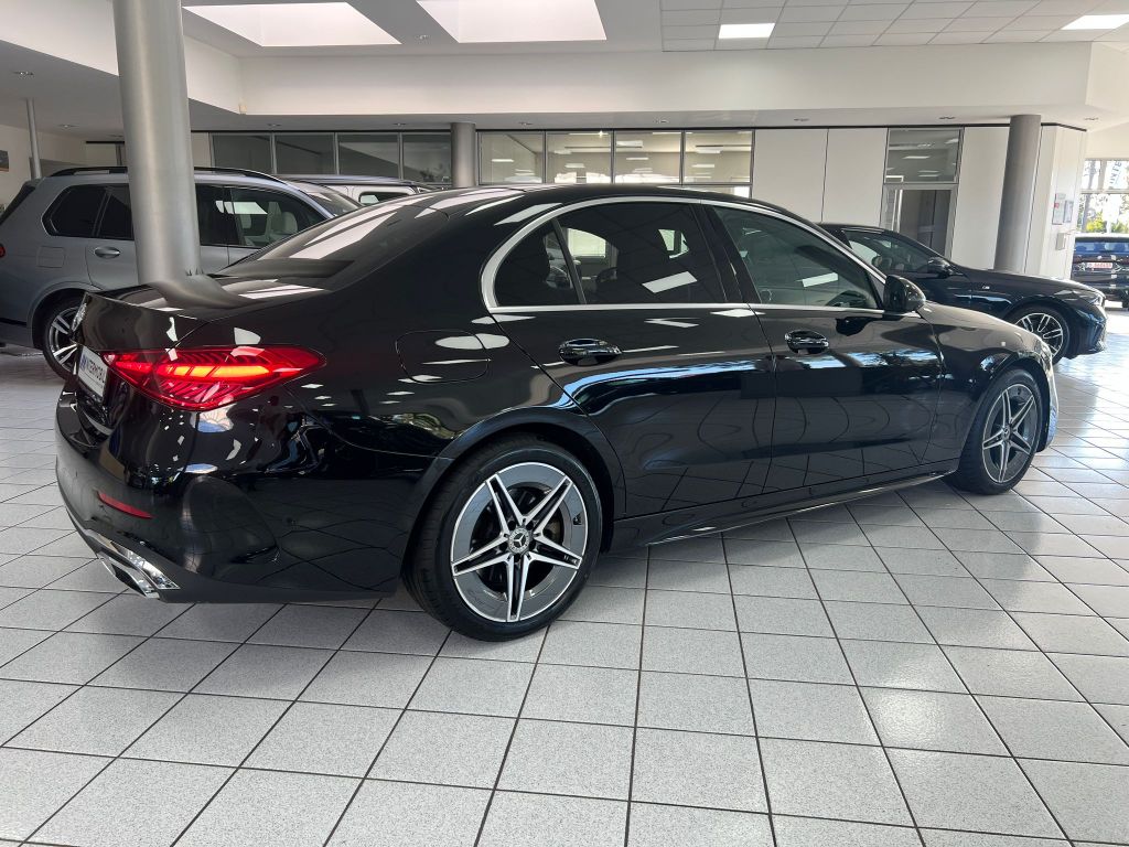 Mercedes-Benz C 220 2025