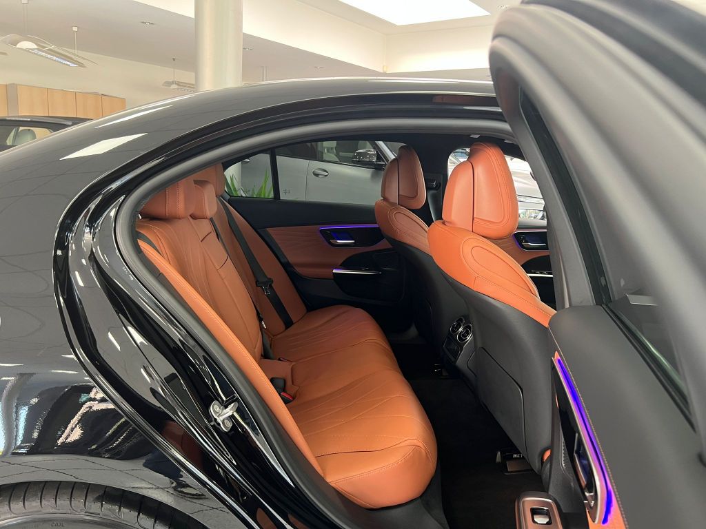 Mercedes-Benz C 220 2025