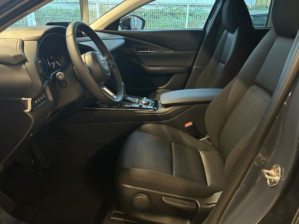 Mazda CX-30 2025