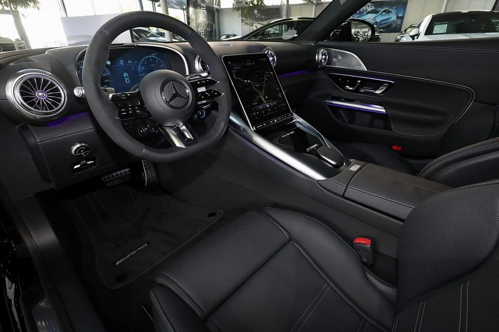 Mercedes-Benz AMG GT 2025