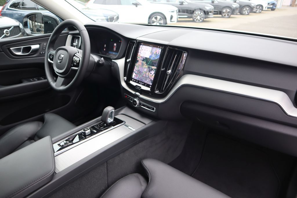 Volvo XC60 2023