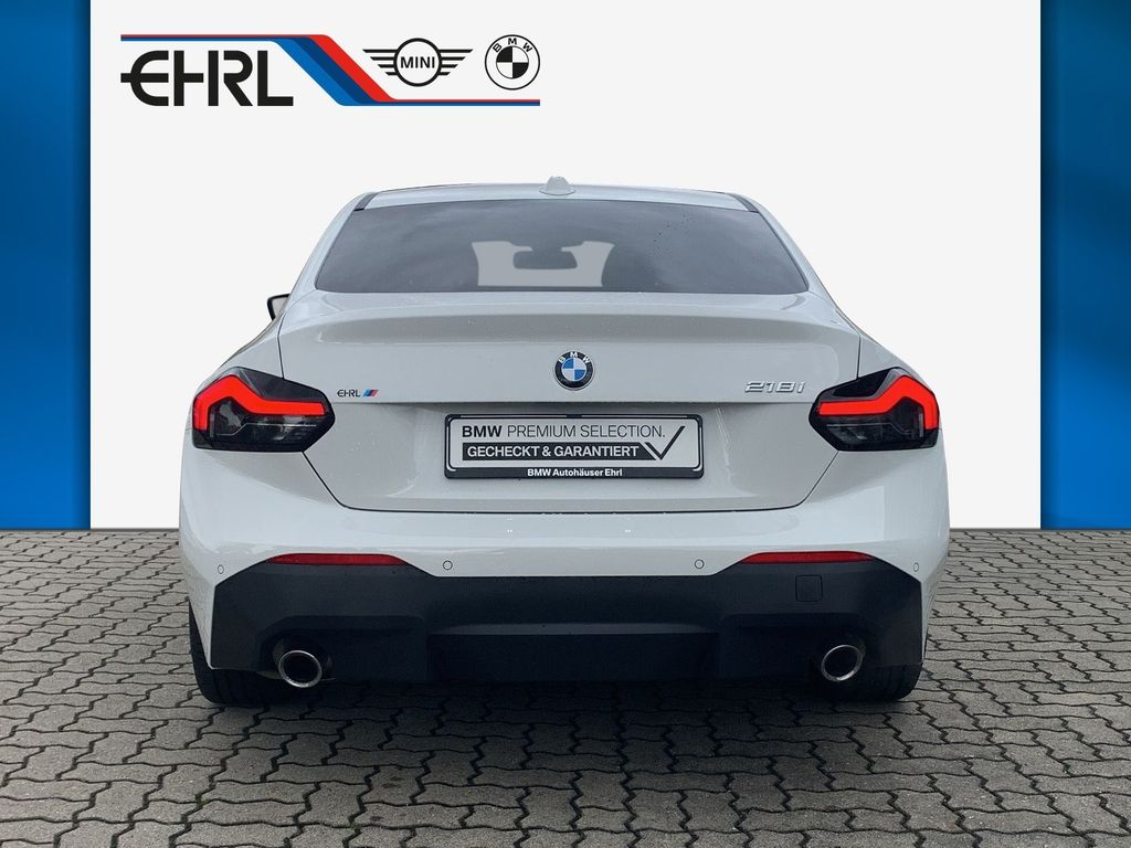 BMW 218 2024