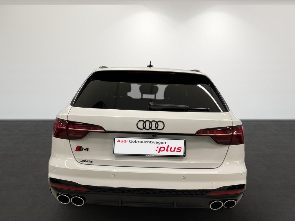 Audi S4 2024