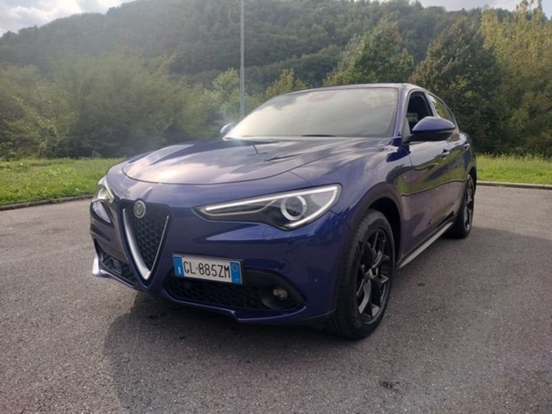 Alfa Romeo Stelvio 2023