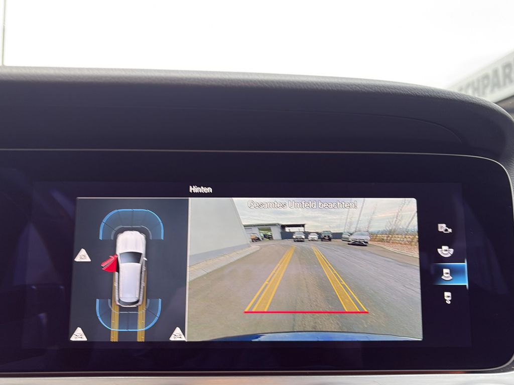 Mercedes-Benz E 300 2022