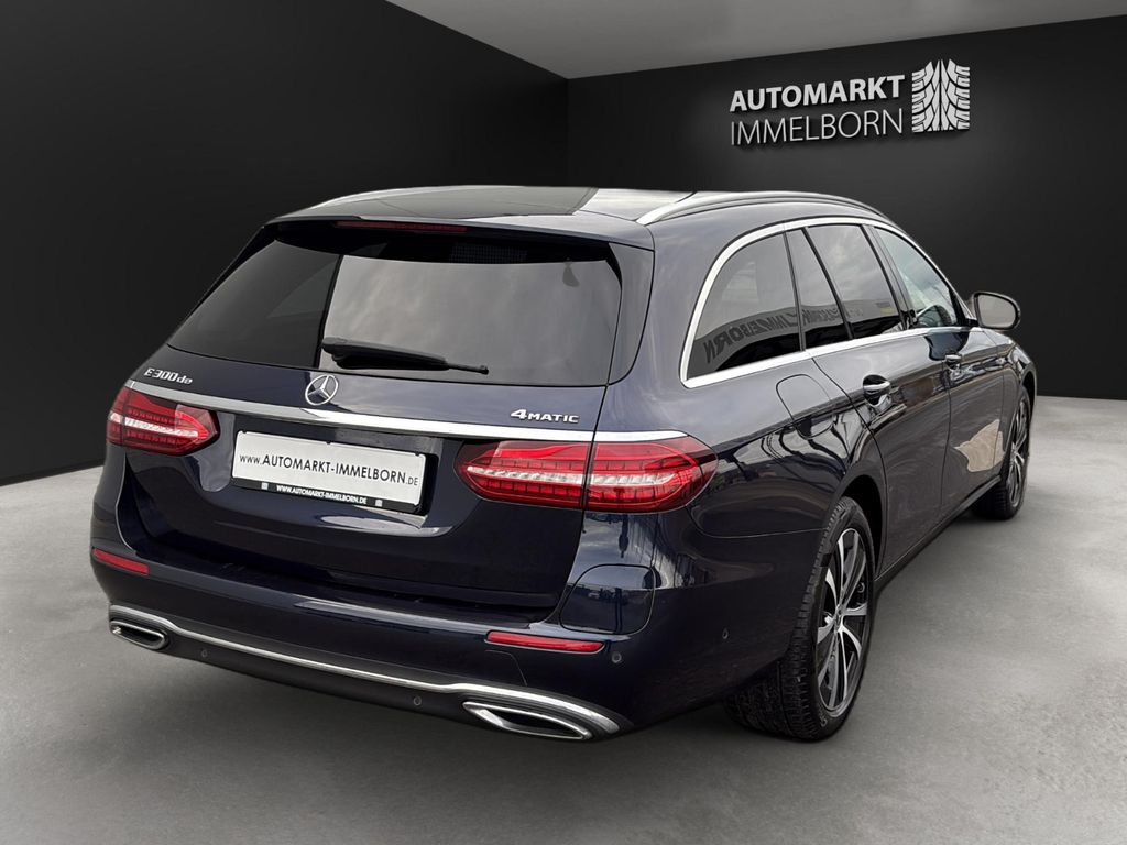 Mercedes-Benz E 300 2022