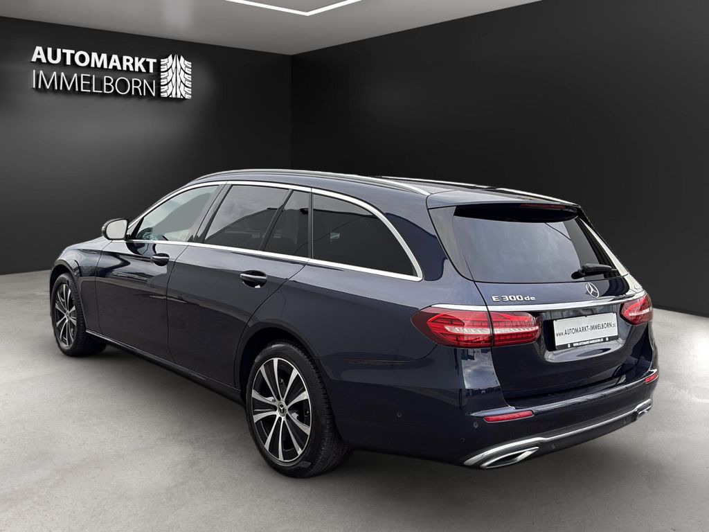 Mercedes-Benz E 300 2022
