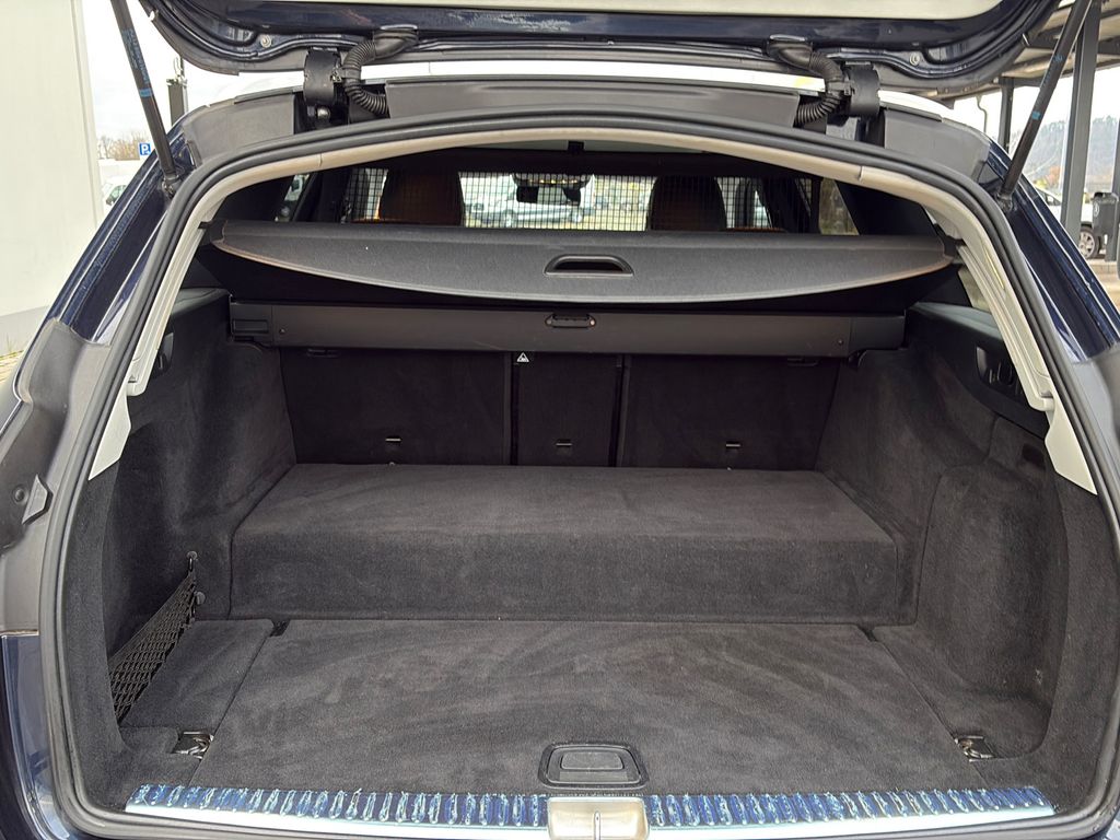 Mercedes-Benz E 300 2022