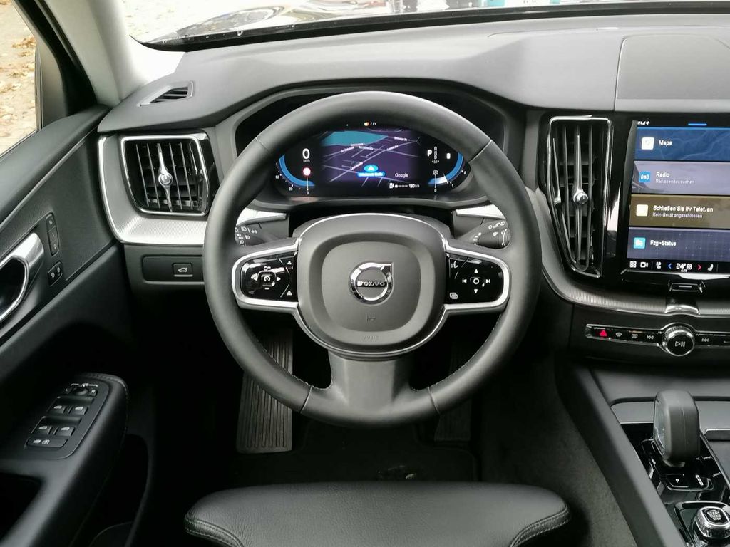 Volvo XC60 2022