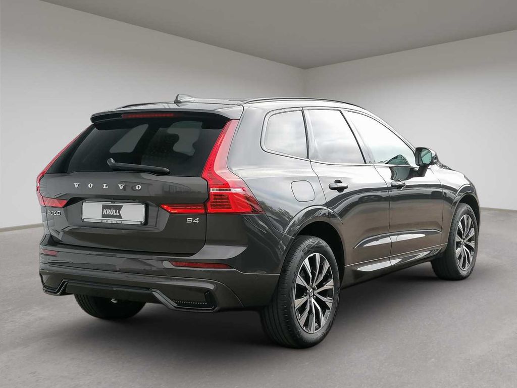 Volvo XC60 2022