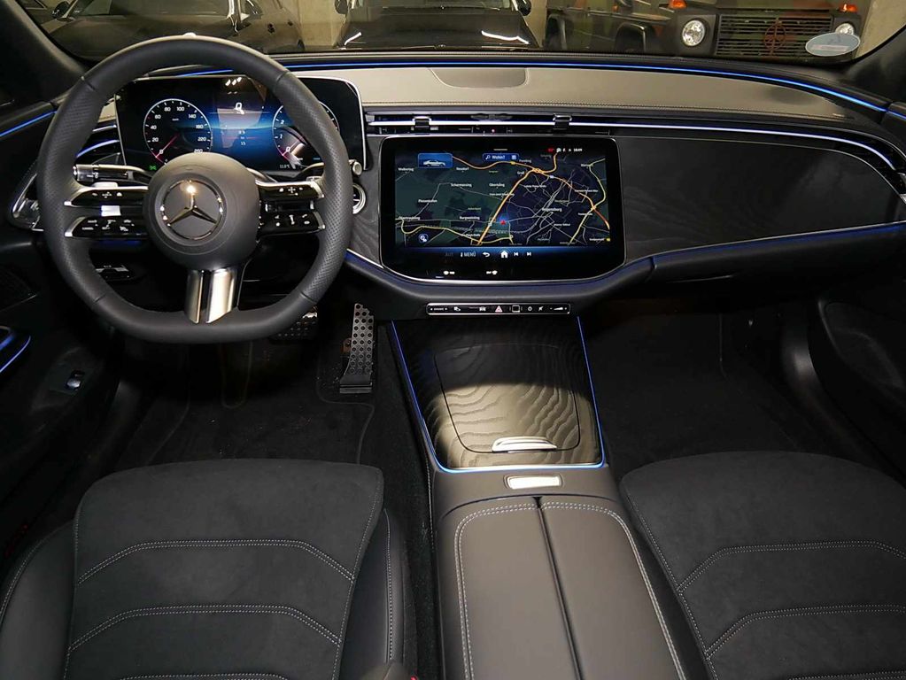 Mercedes-Benz E 200 2025