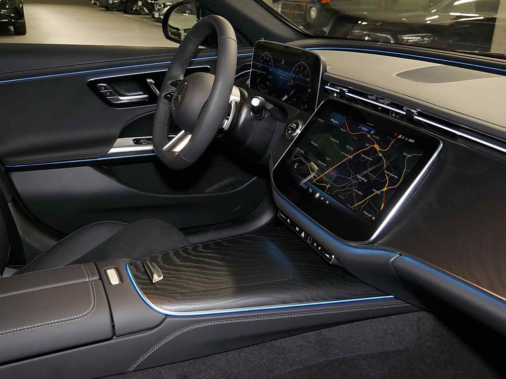 Mercedes-Benz E 200 2025