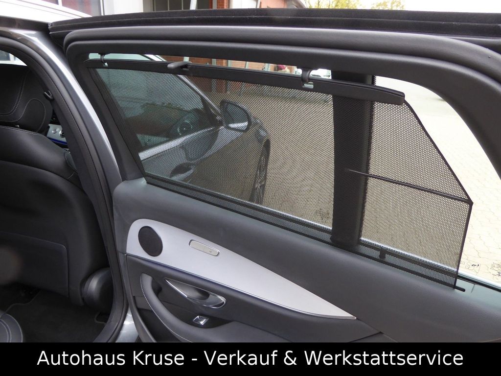 Mercedes-Benz E 300 2023