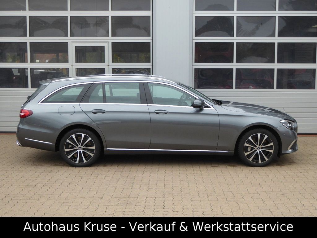 Mercedes-Benz E 300 2023