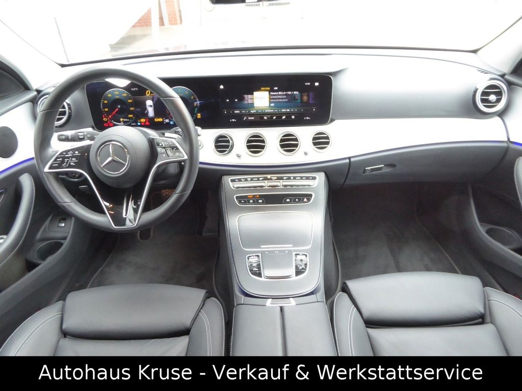 Mercedes-Benz E 300 2023