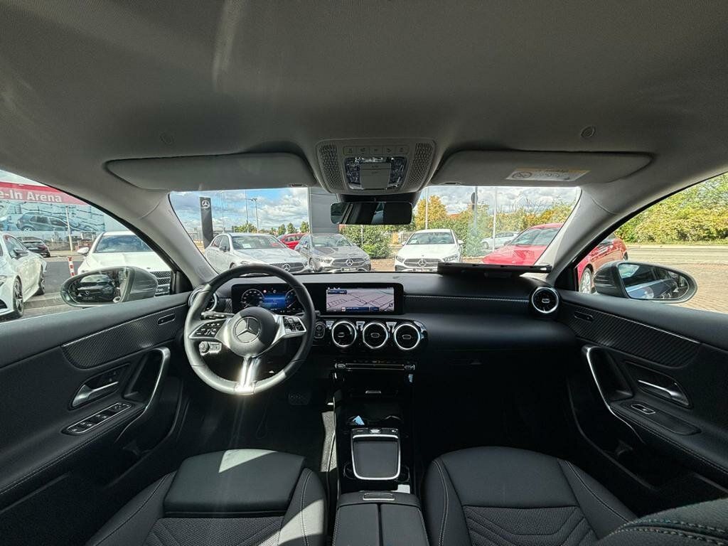 Mercedes-Benz A 180 2024