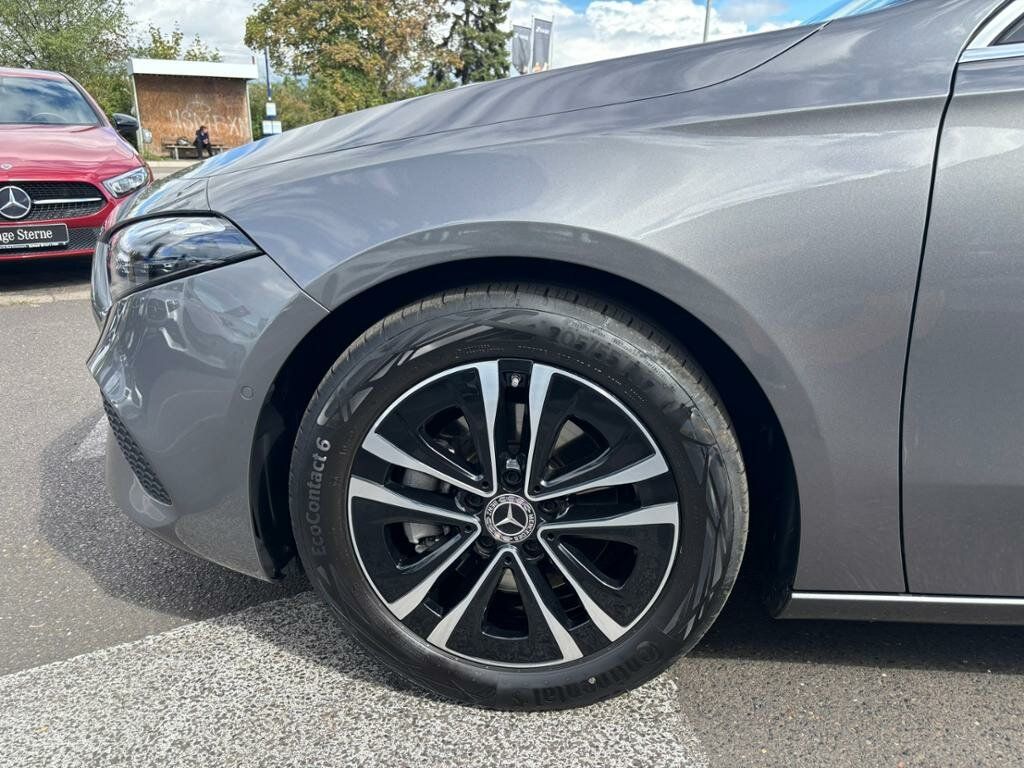 Mercedes-Benz A 180 2024