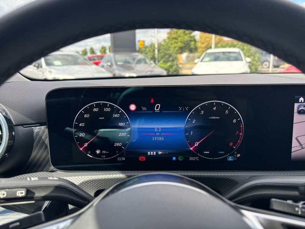 Mercedes-Benz A 180 2024