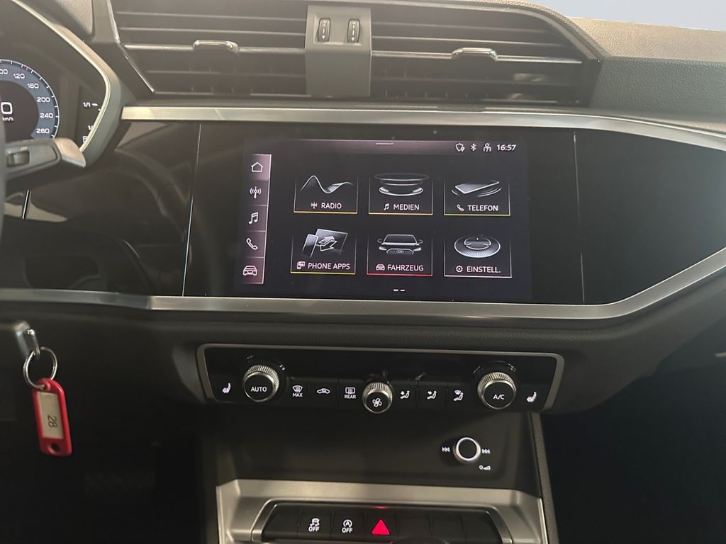 Audi Q3 2022