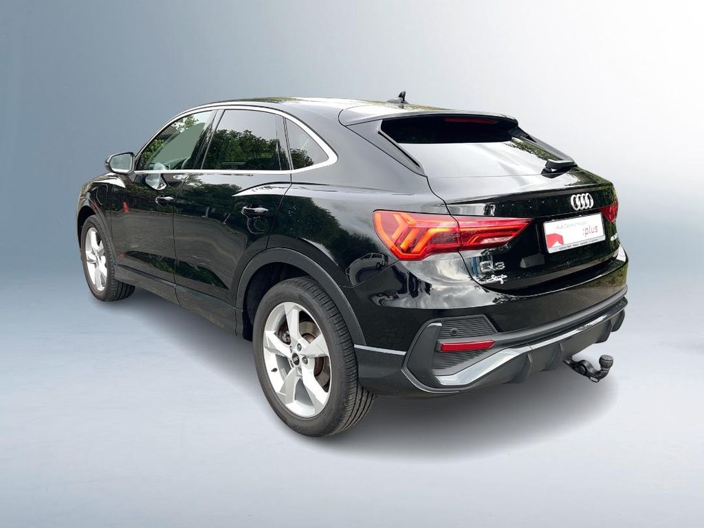 Audi Q3 2021