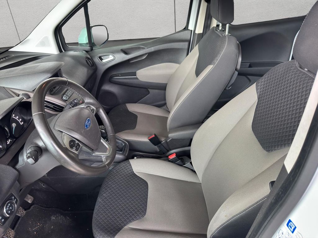 Ford Tourneo Courier 2019