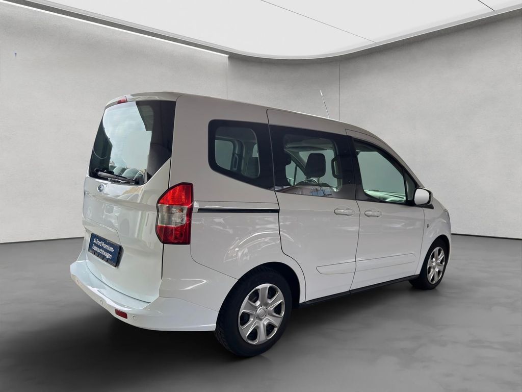Ford Tourneo Courier 2019