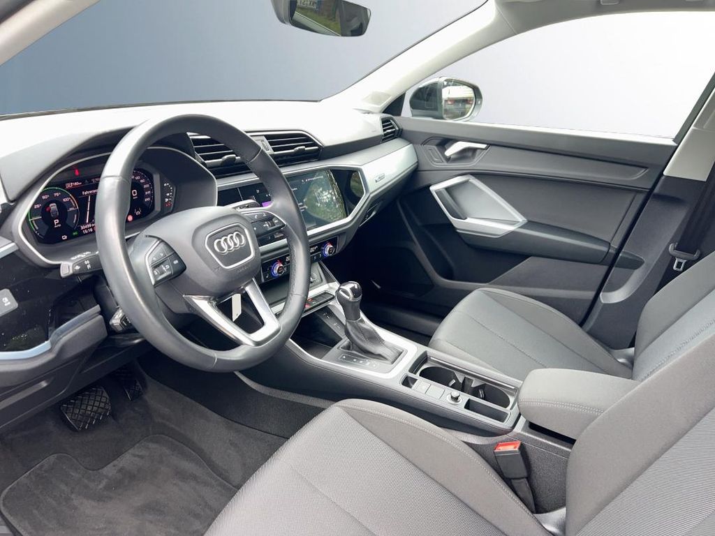 Audi Q3 2021