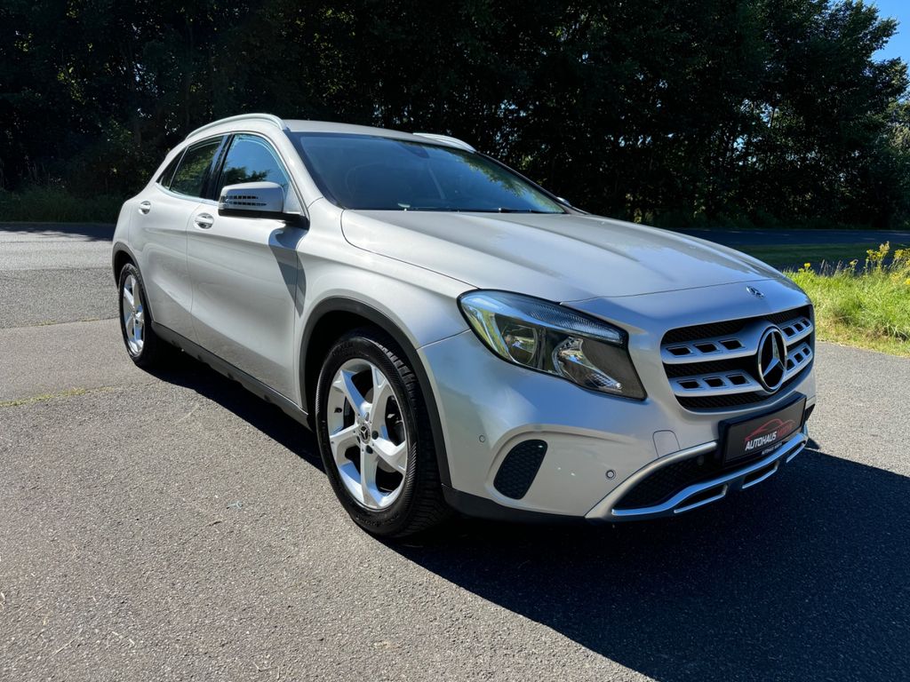 Mercedes-Benz GLA 180 2017