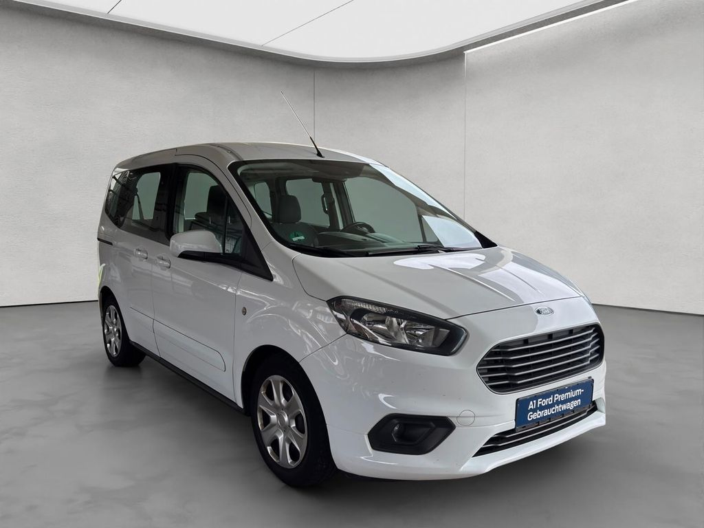 Ford Tourneo Courier 2019
