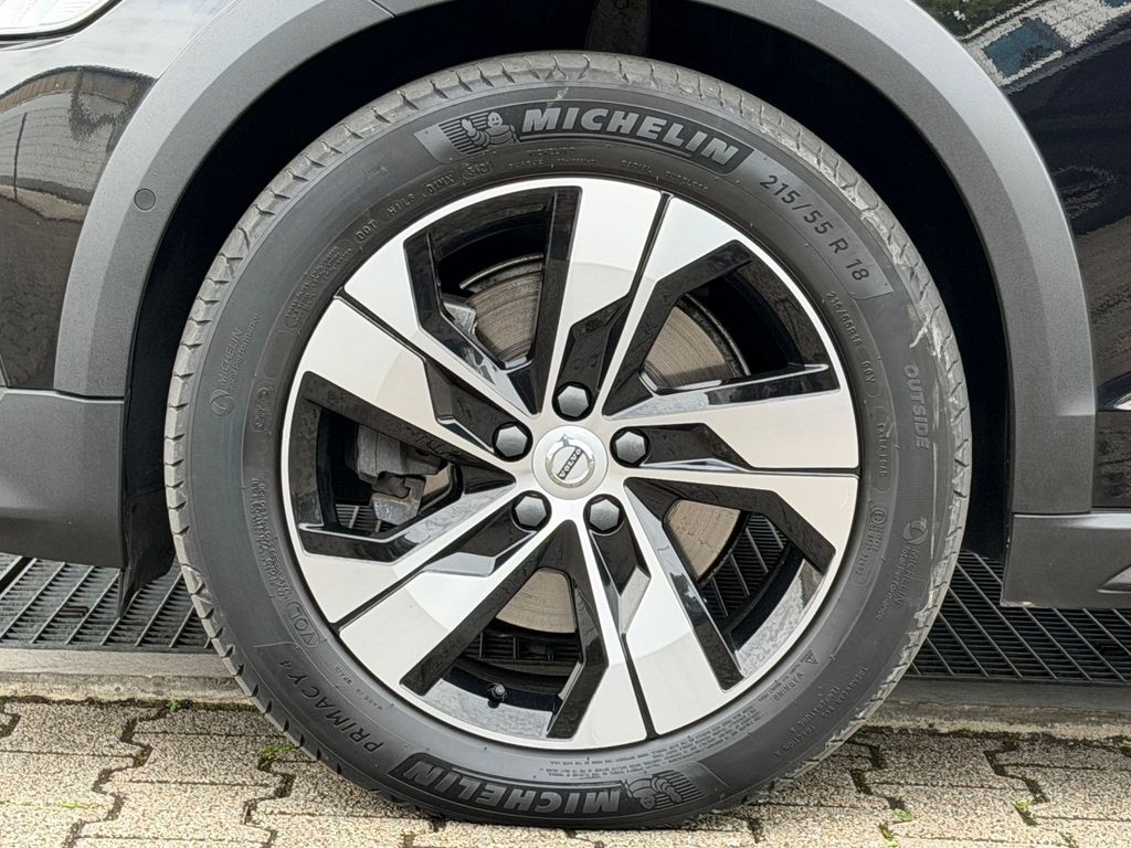 Volvo V60 Cross Country 2021