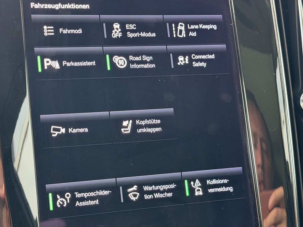 Volvo V60 Cross Country 2021