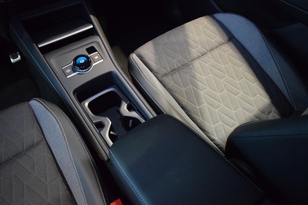 Volkswagen Tiguan 2025