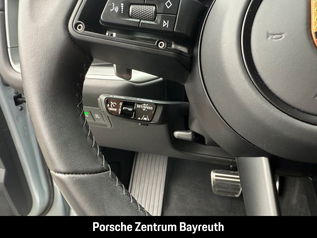 Porsche Cayenne 2024