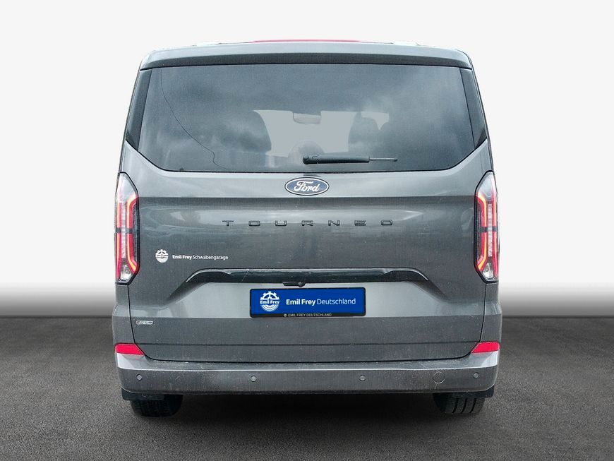 Ford Tourneo Custom 2025