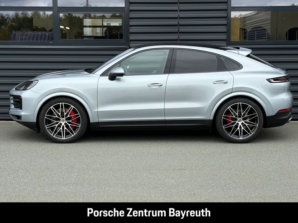 Porsche Cayenne 2024