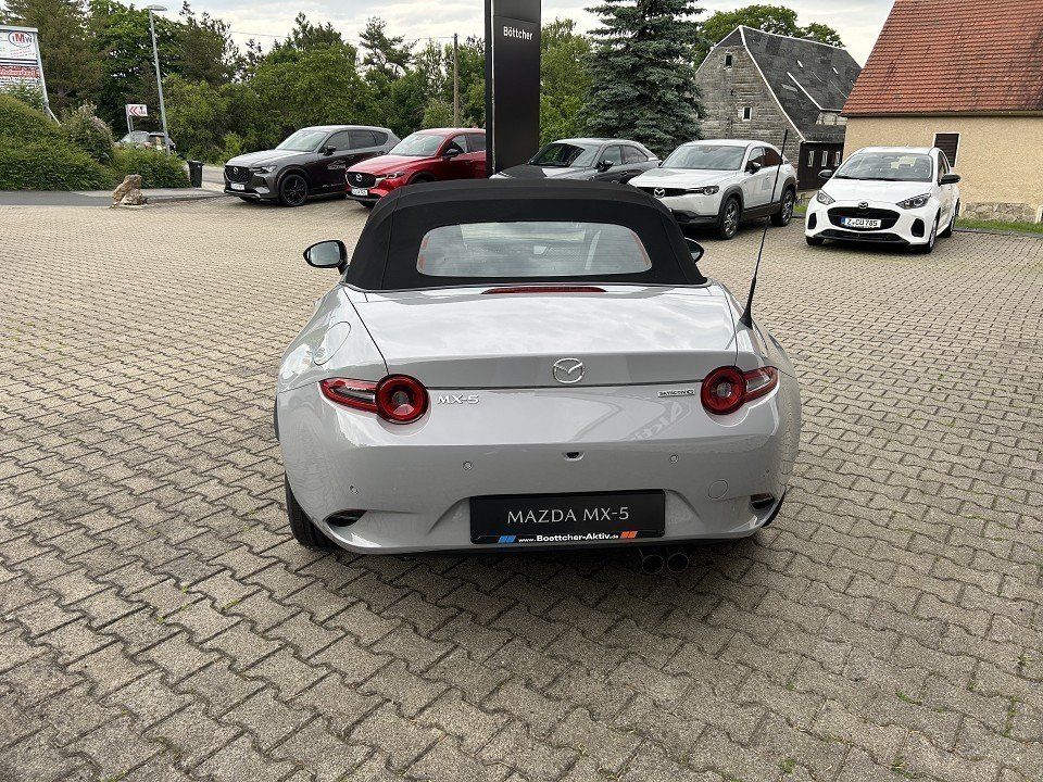 Mazda MX-5 2025