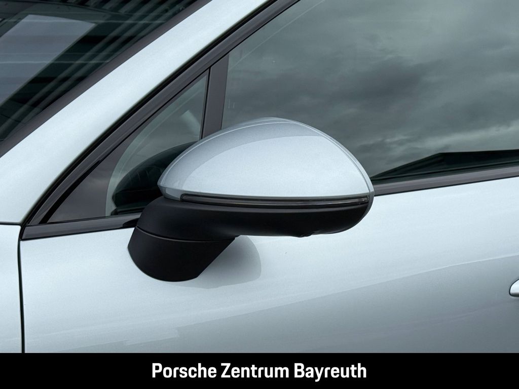 Porsche Cayenne 2024