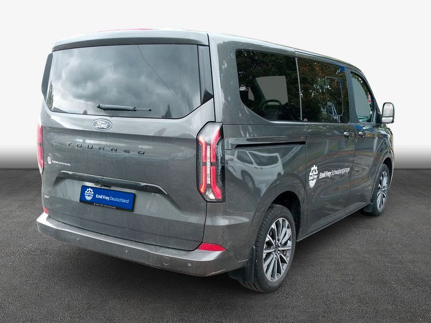 Ford Tourneo Custom 2025