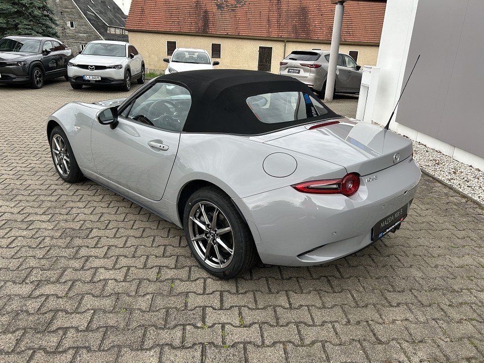 Mazda MX-5 2025