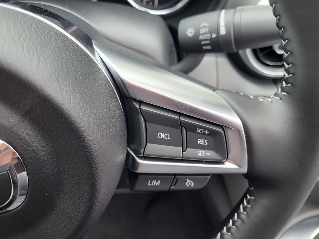 Mazda MX-5 2025