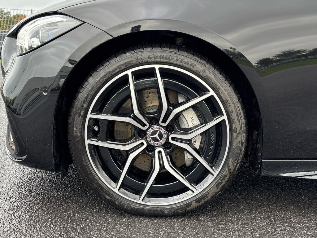 Mercedes-Benz C 220 2025