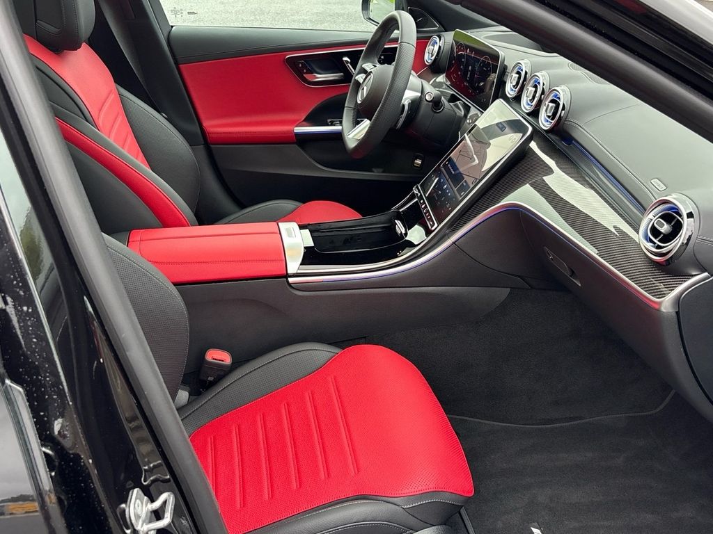 Mercedes-Benz C 220 2025