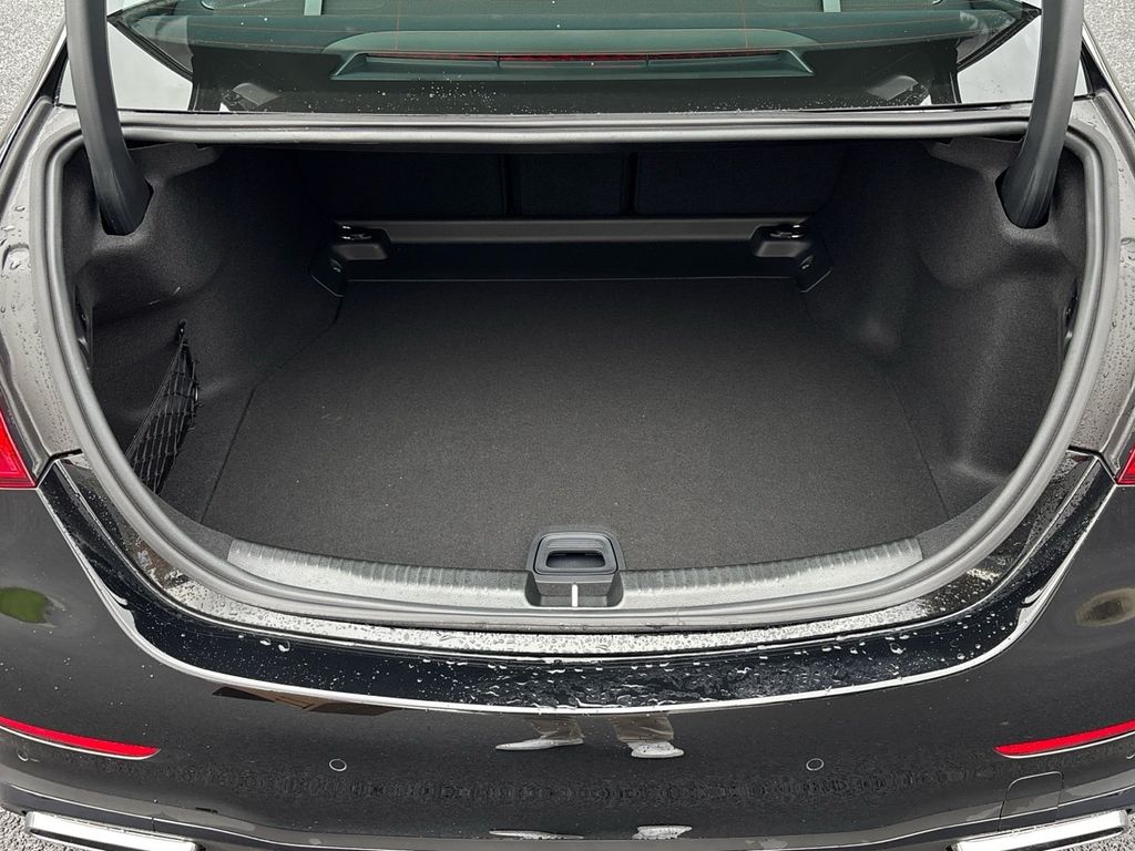 Mercedes-Benz C 220 2025